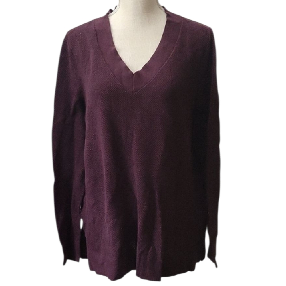 GAP Purple V-Neck Sweater with Relaxed Fit